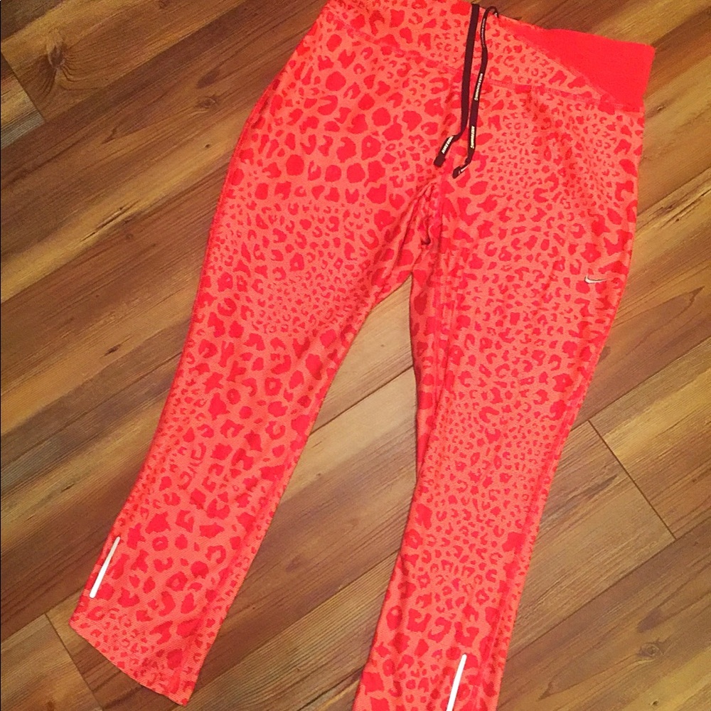 Nike Capris Size Medium